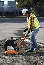 MVHeR60 Battery-operated Reversible Plate Compactor